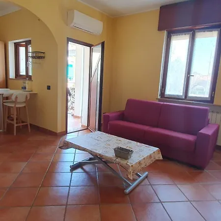 Apartment Near The Airport Station And Centre *