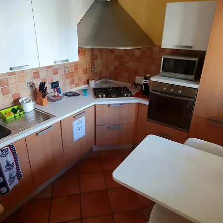 Apartmán Near The Airport Station And Centre *